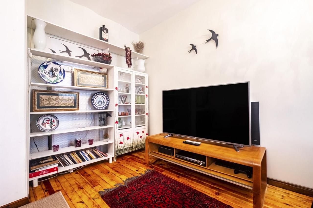 Superb Flat With Backyard In Cihangir Beyoglu Istanbul Exterior photo